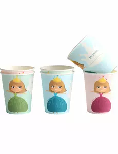 6 kartonových kelímků Princess 25 cl