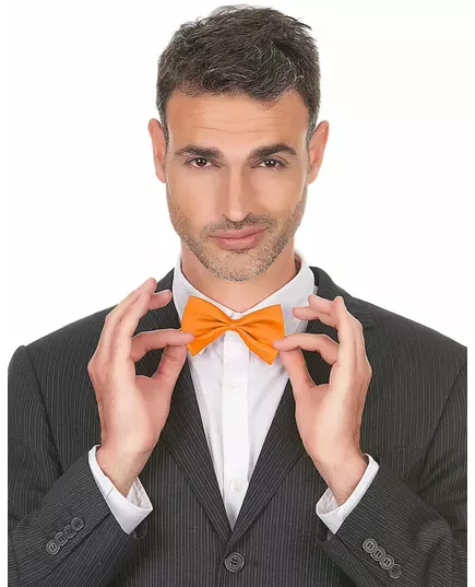 Oranžový motýlek pro dospělé
