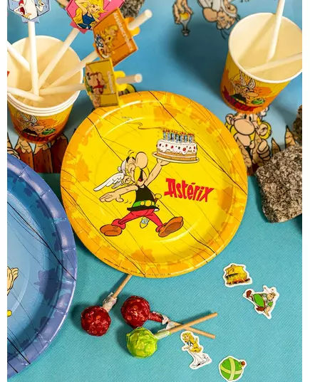 8 malých kartonových talířů Asterix 18 cm, image 2